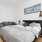 Wola Business Kasprzaka By Renters 4* Βαρσοβία