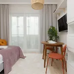 Ξενοδοχείο με διαμερίσματα Wola Business Kasprzaka By Renters Βαρσοβία