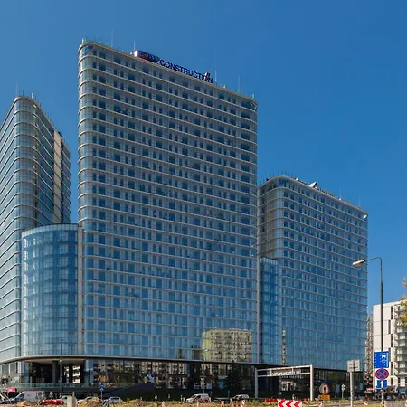 Wola Business Kasprzaka By Renters Warszawa