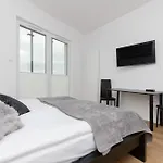 Wola Business Kasprzaka By Renters Βαρσοβία