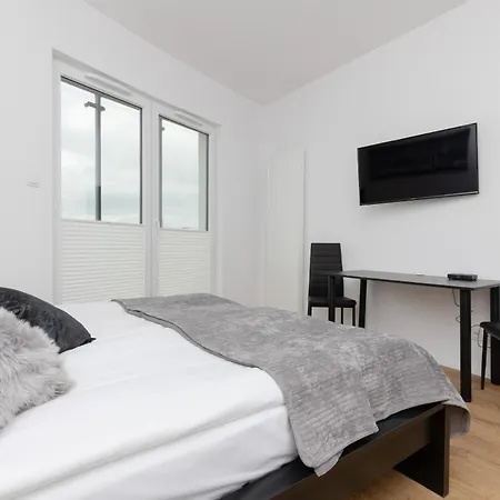 Wola Business Kasprzaka By Renters Varšava