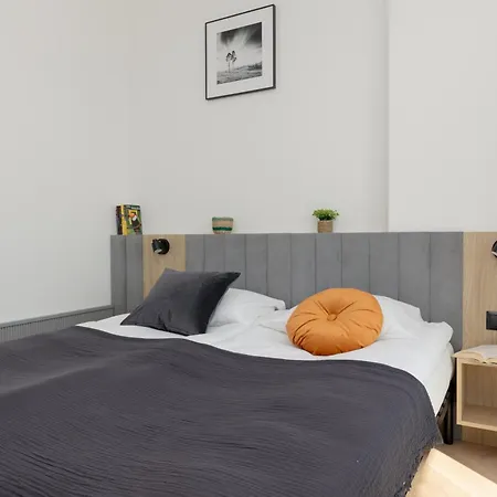 Wola Business Kasprzaka By Renters 公寓式酒店