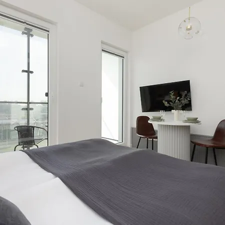 Wola Business Kasprzaka By Renters 4* Варшава