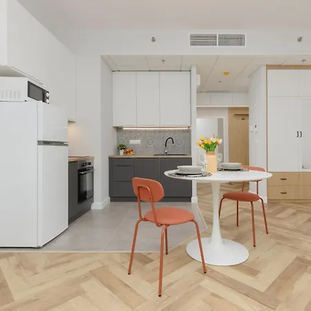 Wola Business Kasprzaka By Renters Апарт-отель 4*