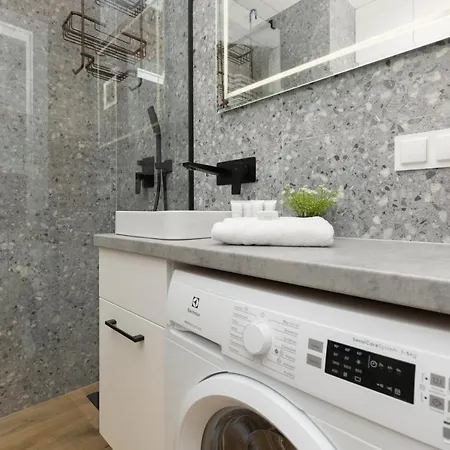 Wola Business Kasprzaka By Renters Apartahotel 4*