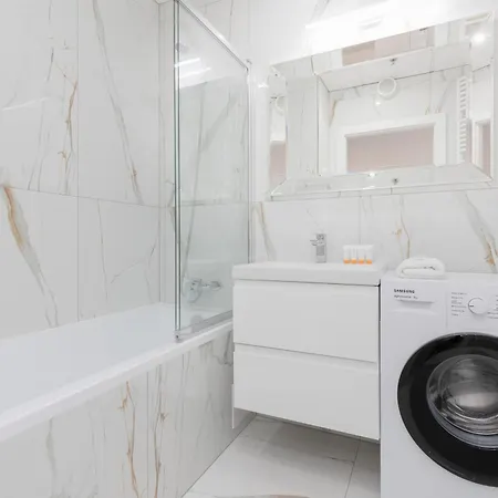 Wola Business Kasprzaka By Renters 4*