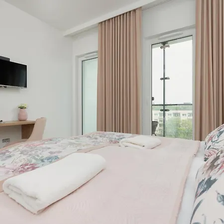 Wola Business Kasprzaka By Renters 4*