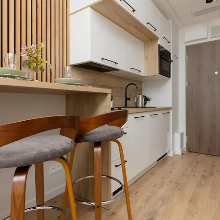 Wola Business Kasprzaka By Renters 4*