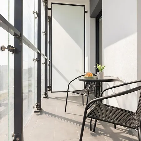 Wola Business Kasprzaka By Renters Warszawa